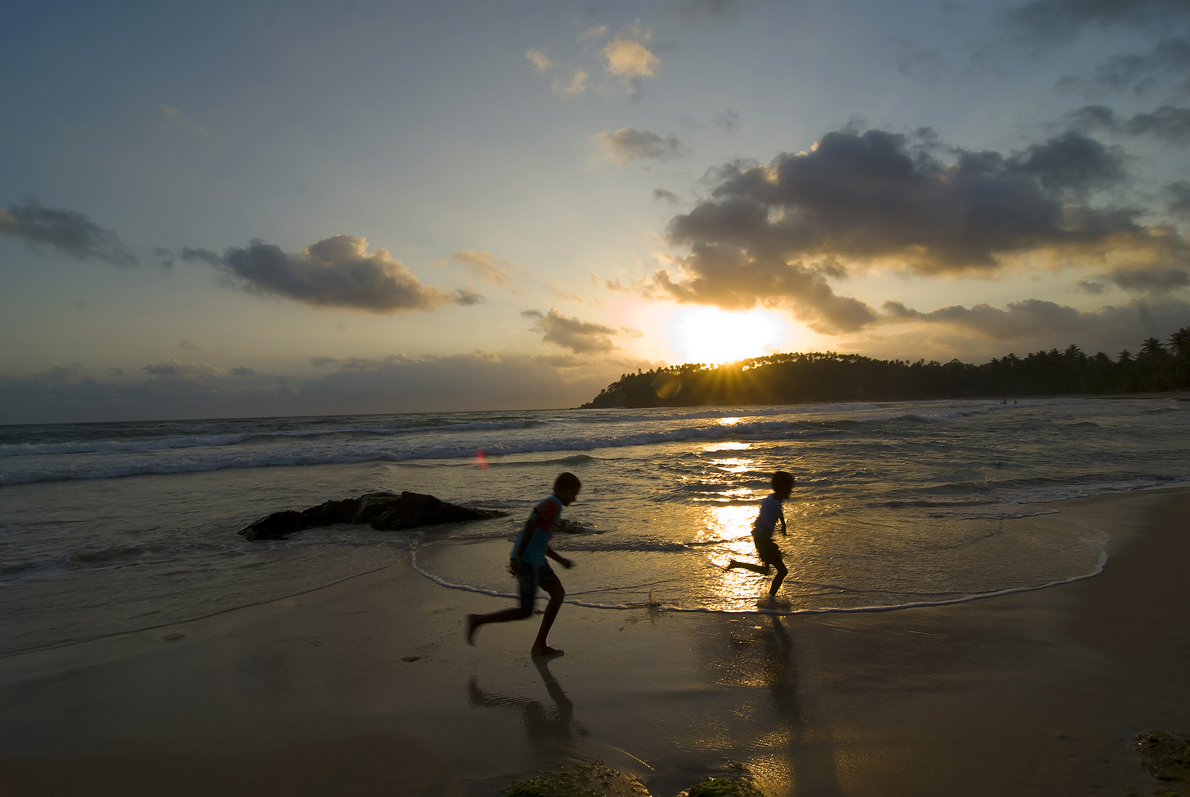 Sri Lanka :: Brothers